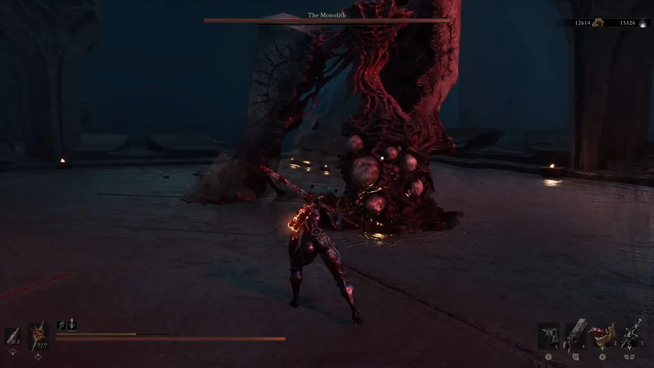 Image showing the Knot Crush attack during the Monolith bossfight